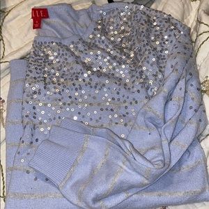 🐝Elle powder blue sweater shirt